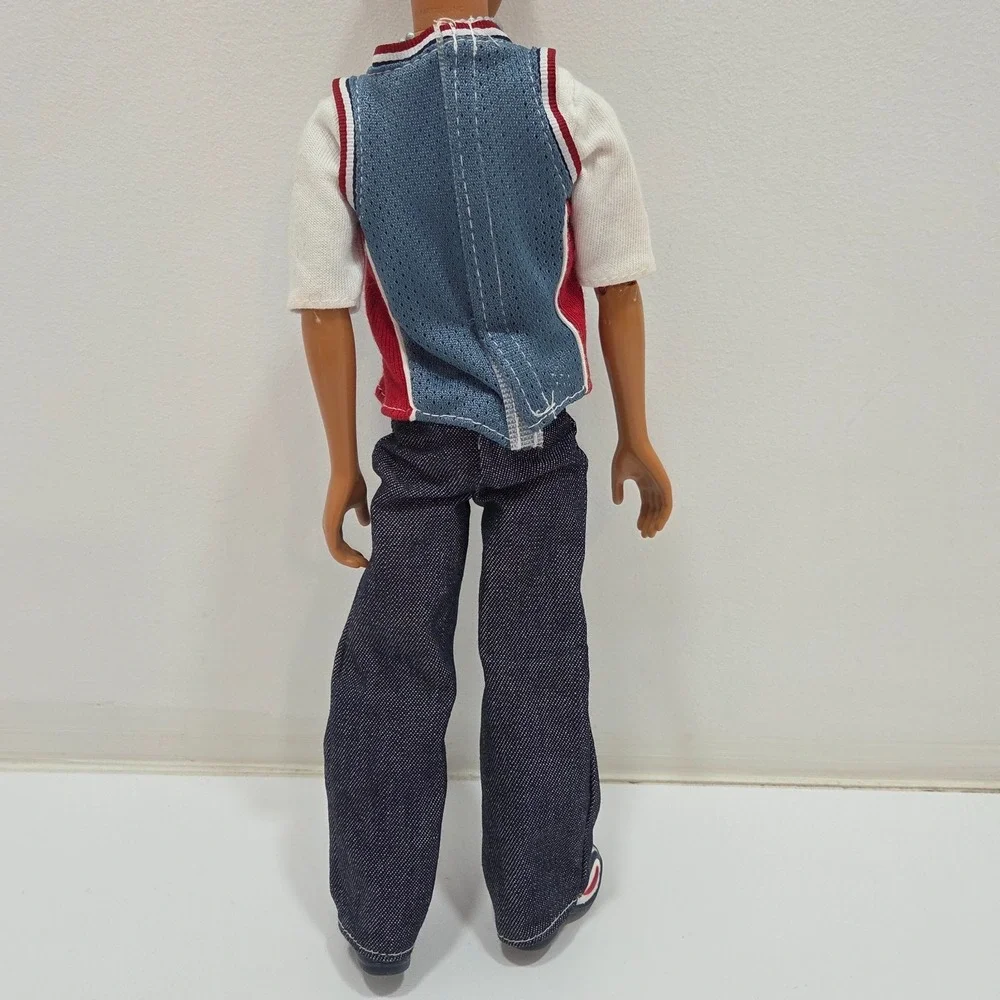 VTG 2003 Barbie My Scene SUTTON Doll Mattel #B6693 Pants Shoes Shirt Jersey